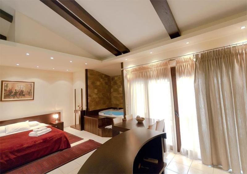 Nostos Hotel Káto Loutrákion المظهر الخارجي الصورة