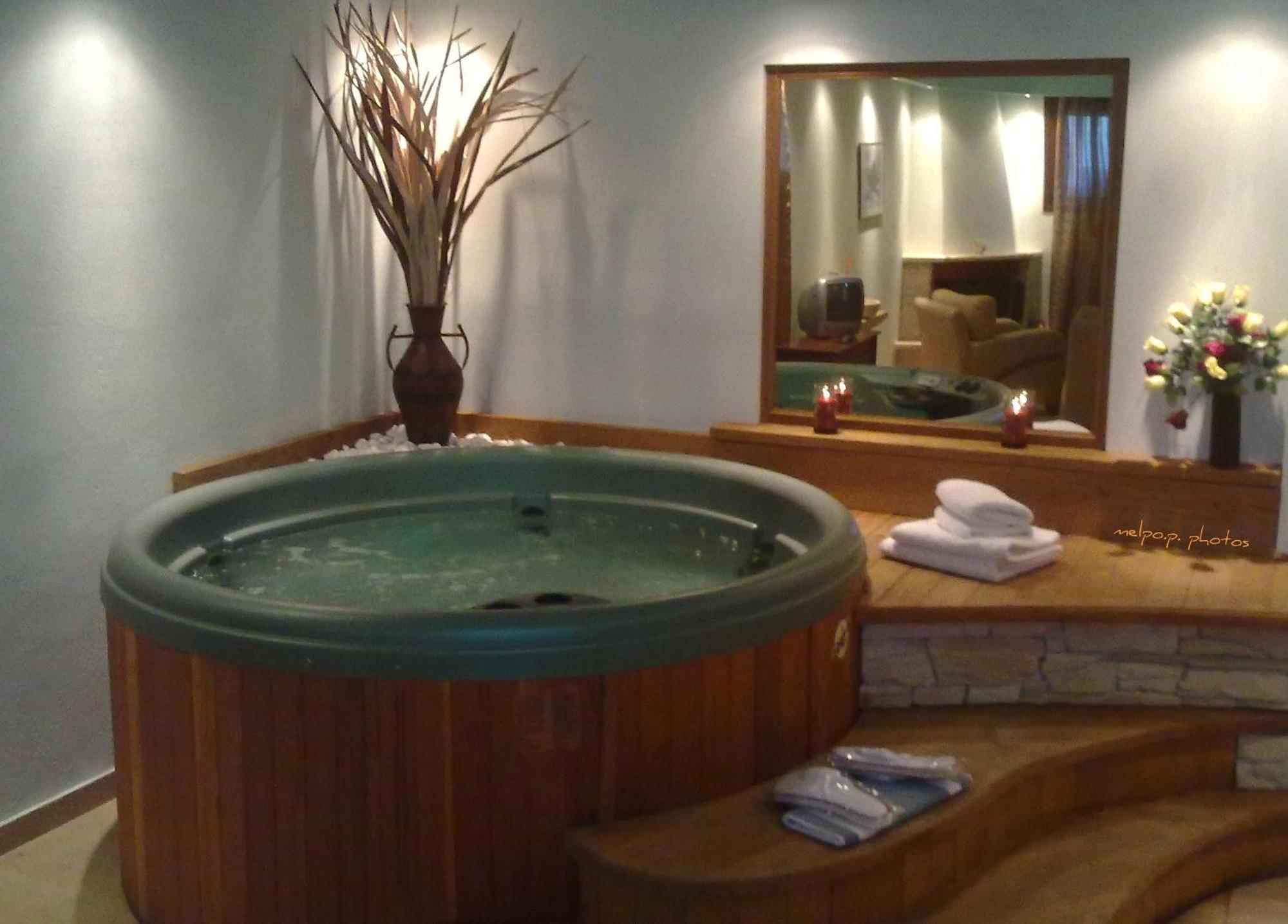 Nostos Hotel Káto Loutrákion المظهر الخارجي الصورة