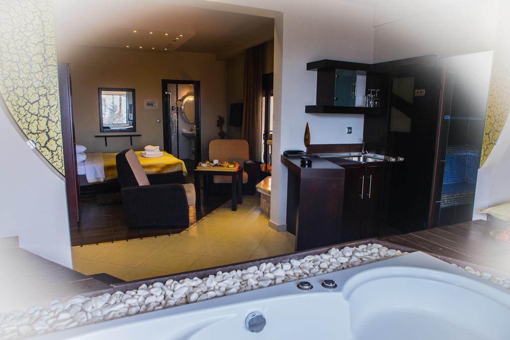 Nostos Hotel Káto Loutrákion المظهر الخارجي الصورة
