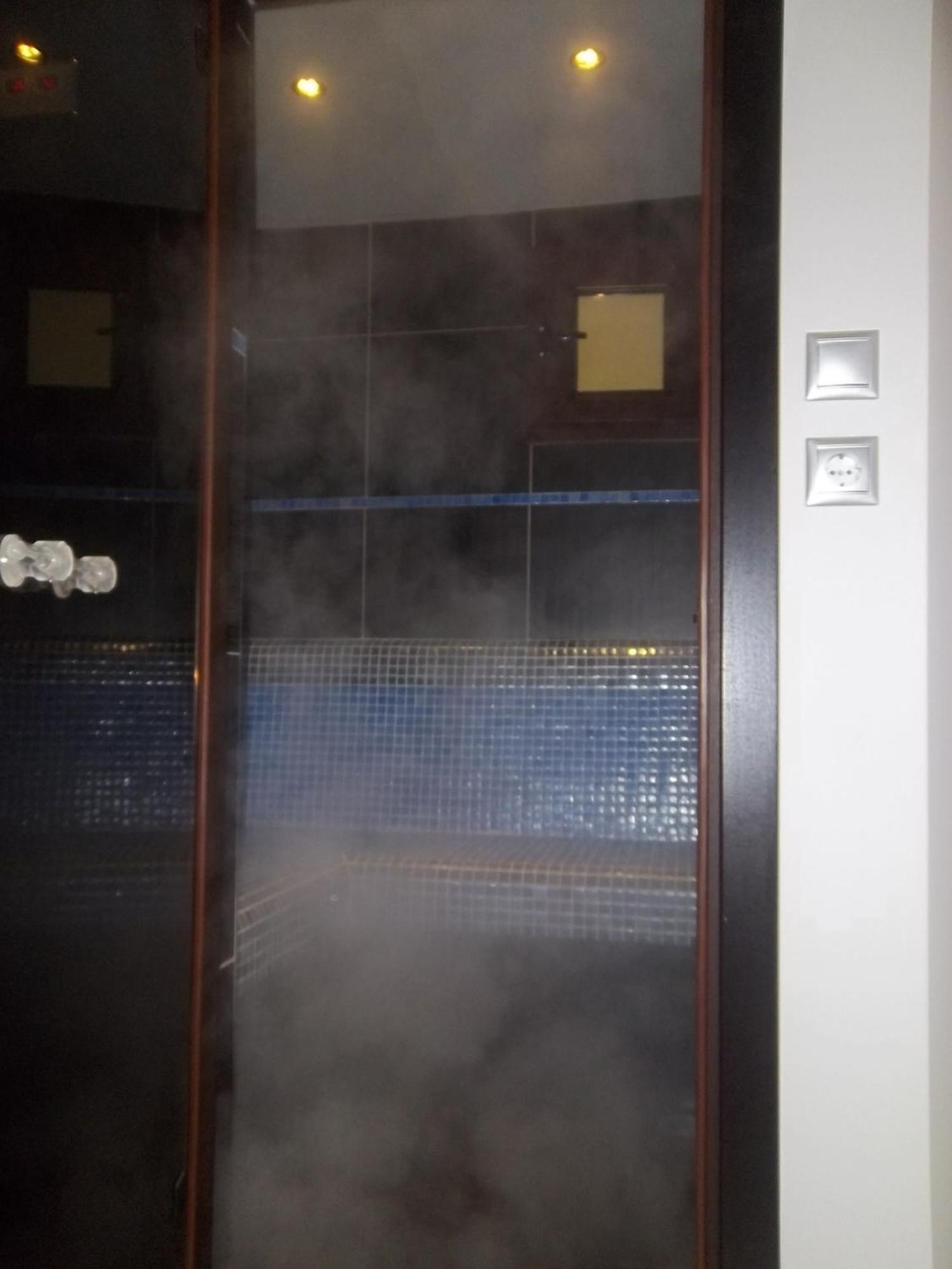 Nostos Hotel Káto Loutrákion المظهر الخارجي الصورة