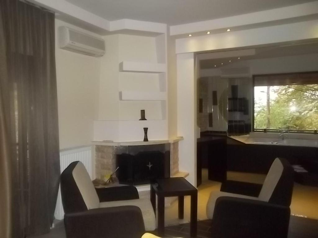 Nostos Hotel Káto Loutrákion الغرفة الصورة